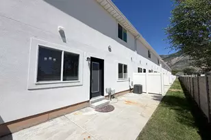 289 E 1500 N, Harrisville, UT 84404 - Photo 21