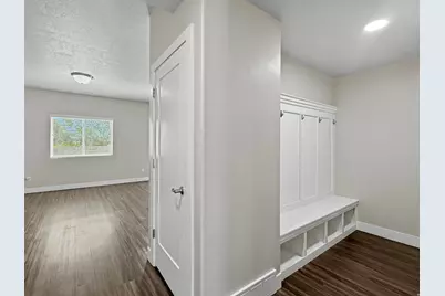 289 E 1500 N, Harrisville, UT 84404 - Photo 9