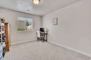2494 N Dorchester Ave, Harrisville, UT 84414 - Photo 21