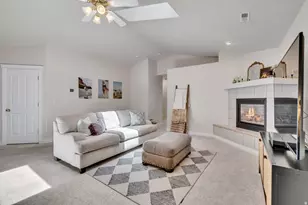 2494 N Dorchester Ave, Harrisville, UT 84414 - Photo 5