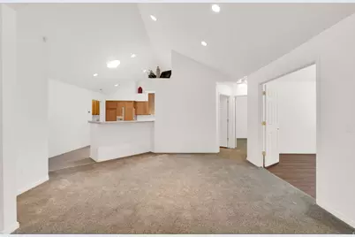 2136 W Jordan Villa Dr, West Jordan, UT 84088 - Photo 13