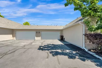 2136 W Jordan Villa Dr, West Jordan, UT 84088 - Photo 5