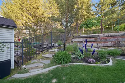 1682 E Julho St, Sandy, UT 84093 - Photo 59