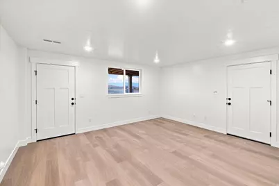 2513 S Country Club Dr, Garden City, UT 84028 - Photo 21