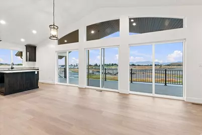 2513 S Country Club Dr, Garden City, UT 84028 - Photo 9
