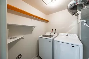 385 E Brahma Dr, Murray, UT 84107 - Photo 21