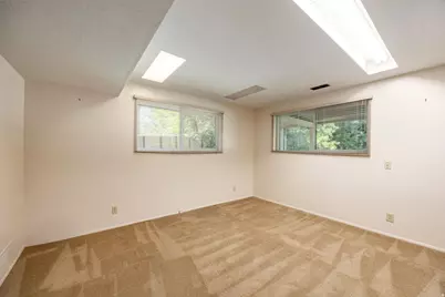 385 E Brahma Dr, Murray, UT 84107 - Photo 17