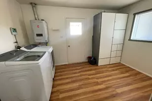 121 S 200 W, American Fork, UT 84003 - Photo 9