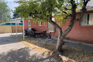 121 S 200 W, American Fork, UT 84003 - Photo 15