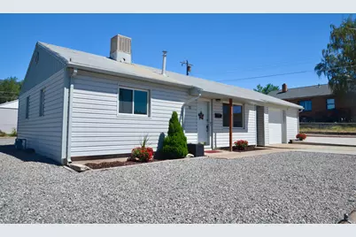 73 S Broadway St, Tooele, UT 84074 - Photo 3