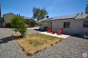 73 S Broadway St, Tooele, UT 84074 - Photo 11