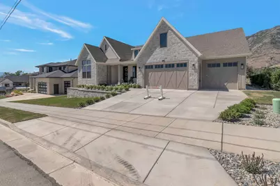 1123 E 200 S, Pleasant Grove, UT 84062 - Photo 3