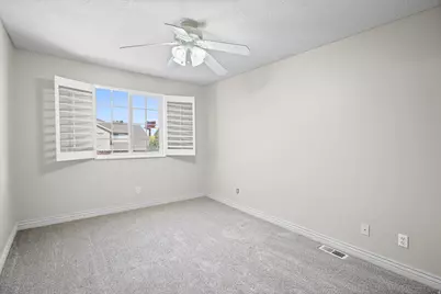 467 S 675 W, Centerville, UT 84014 - Photo 17