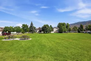 467 S 675 W, Centerville, UT 84014 - Photo 3
