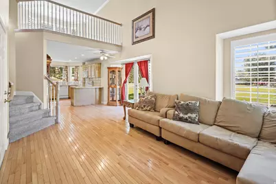 467 S 675 W, Centerville, UT 84014 - Photo 5