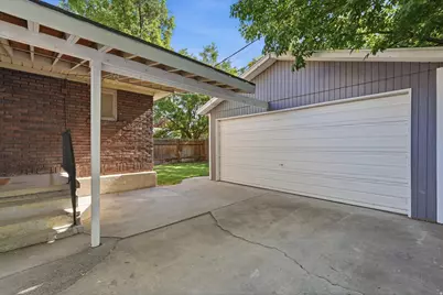 1731 S Wright Ct E, Salt Lake City, UT 84105 - Photo 21