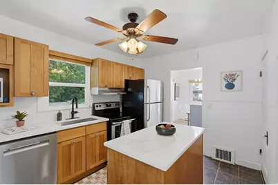 1731 S Wright Ct E, Salt Lake City, UT 84105 - Photo 9