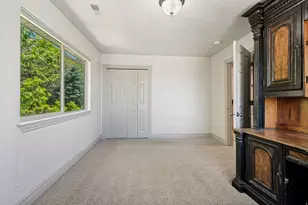 3207 E Canyon Oak Cir S, Sandy, UT 84092 - Photo 31