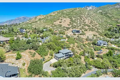 3207 E Canyon Oak Cir S, Sandy, UT 84092 - Photo 53