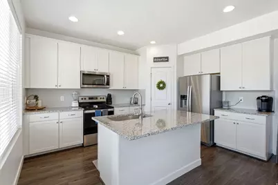 1569 E 3175 N, Layton, UT 84040 - Photo 11