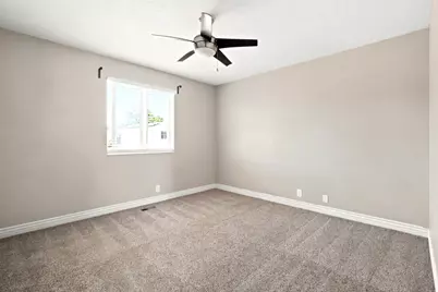6638 S 5420 W, West Jordan, UT 84081 - Photo 19