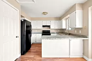6638 S 5420 W, West Jordan, UT 84081 - Photo 9