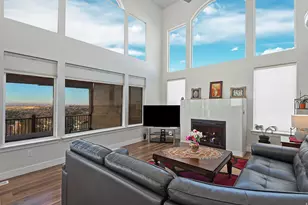 8564 S Little Willow Circle, Cottonwood Heights, UT 84121 - Photo 7
