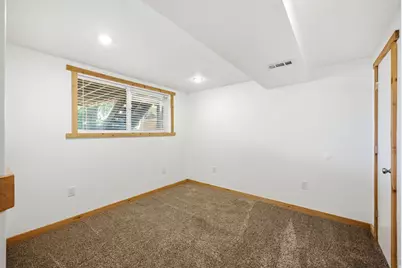 1174 Violet Dr, Sandy, UT 84094 - Photo 29