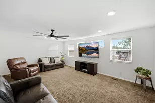 1174 Violet Dr, Sandy, UT 84094 - Photo 19