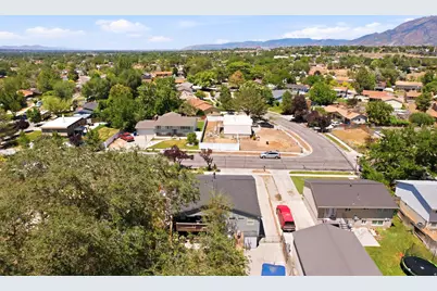 1174 Violet Dr, Sandy, UT 84094 - Photo 51