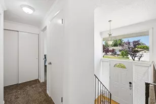 1174 Violet Dr, Sandy, UT 84094 - Photo 19