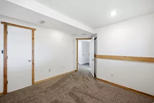 1174 Violet Dr, Sandy, UT 84094 - Photo 27