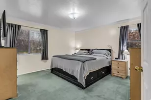 2339 N Joni Dr E, Layton, UT 84040 - Photo 11