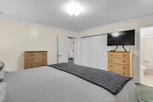 2339 N Joni Dr E, Layton, UT 84040 - Photo 13