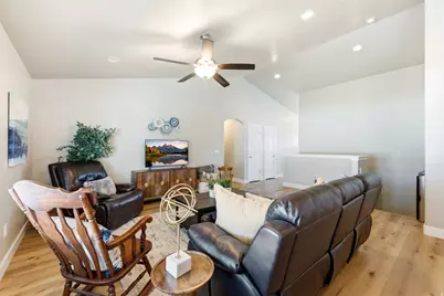 664 S Saddle Rd, Grantsville, UT 84029 - Photo 11