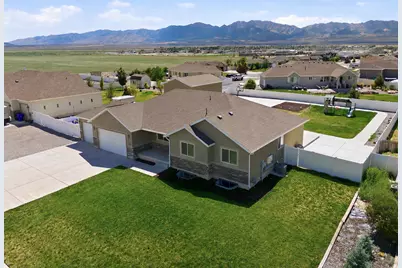 664 S Saddle Rd, Grantsville, UT 84029 - Photo 3