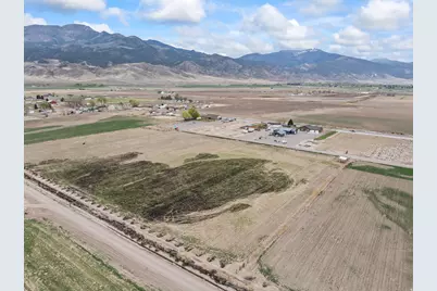 1165 E Austin Dr, Elsinore, UT 84724 - Photo 5