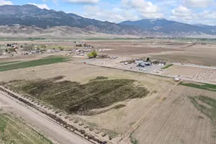 1165 E Austin Dr, Elsinore, UT 84724 - Photo 5