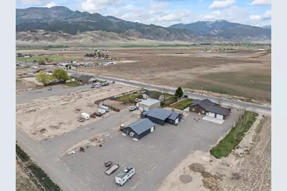 1165 E Austin Dr, Elsinore, UT 84724 - Photo 7