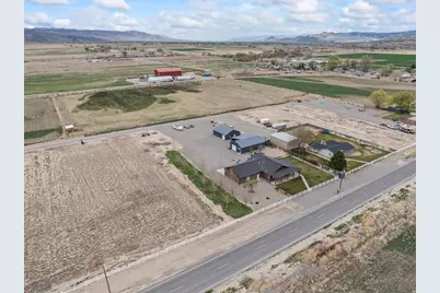 1165 E Austin Dr, Elsinore, UT 84724 - Photo 1