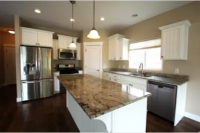 731 S 45 E, Vineyard, UT 84059 - Photo 13