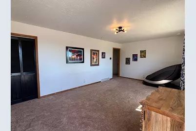 580 Simoron Dr, Ogden, UT 84405 - Photo 3