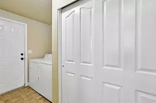 7054 S Greensand Dr W, West Jordan, UT 84084 - Photo 13