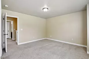 7054 S Greensand Dr W, West Jordan, UT 84084 - Photo 19