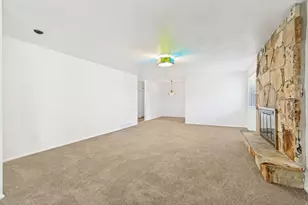1602 Nicklaus Cir, Sandy, UT 84092 - Photo 9