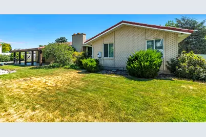 1602 Nicklaus Cir, Sandy, UT 84092 - Photo 35