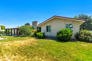 1602 Nicklaus Cir, Sandy, UT 84092 - Photo 35
