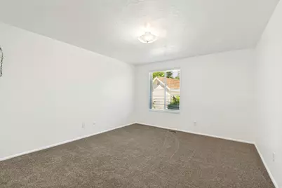 1602 Nicklaus Cir, Sandy, UT 84092 - Photo 17