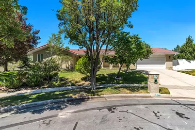 1602 Nicklaus Cir, Sandy, UT 84092 - Photo 1