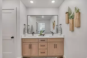 628 E Garden Grove Way, Eagle Mountain, UT 84005 - Photo 17